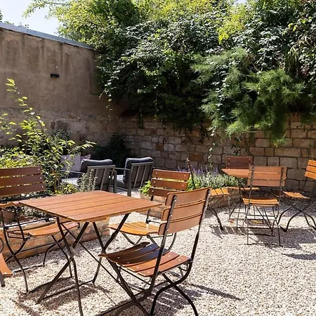 Xxl-apartment 2015 *